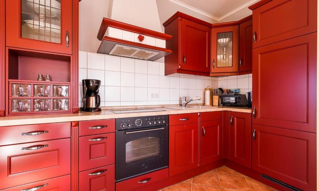 Madlen Apartment Аренсхоп Екстериор снимка