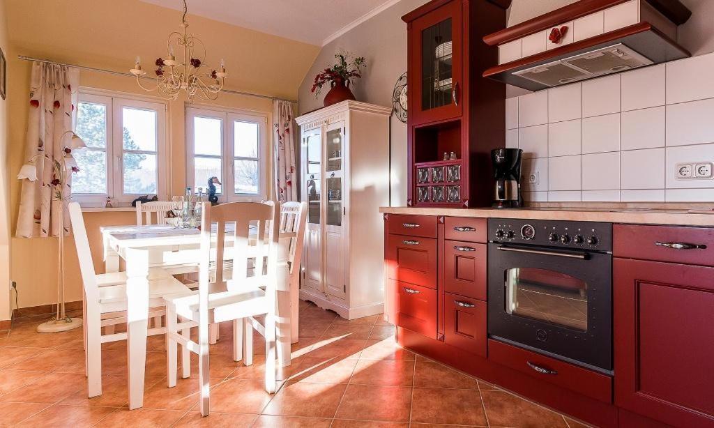 Madlen Apartment Аренсхоп Екстериор снимка